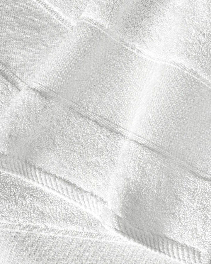 Bedsy PlushComfort 100% cotton bath towel, 27x54 inches, soft, absorbent, durable, luxury hotel-style towel for bath, spa, gym, or pool use.